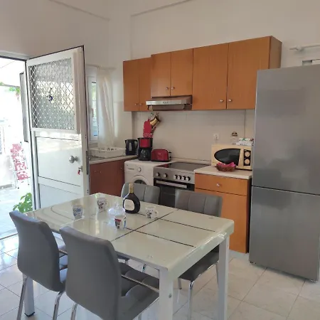 Holiday home Traditional Fully Equipped House Next To The Beach *